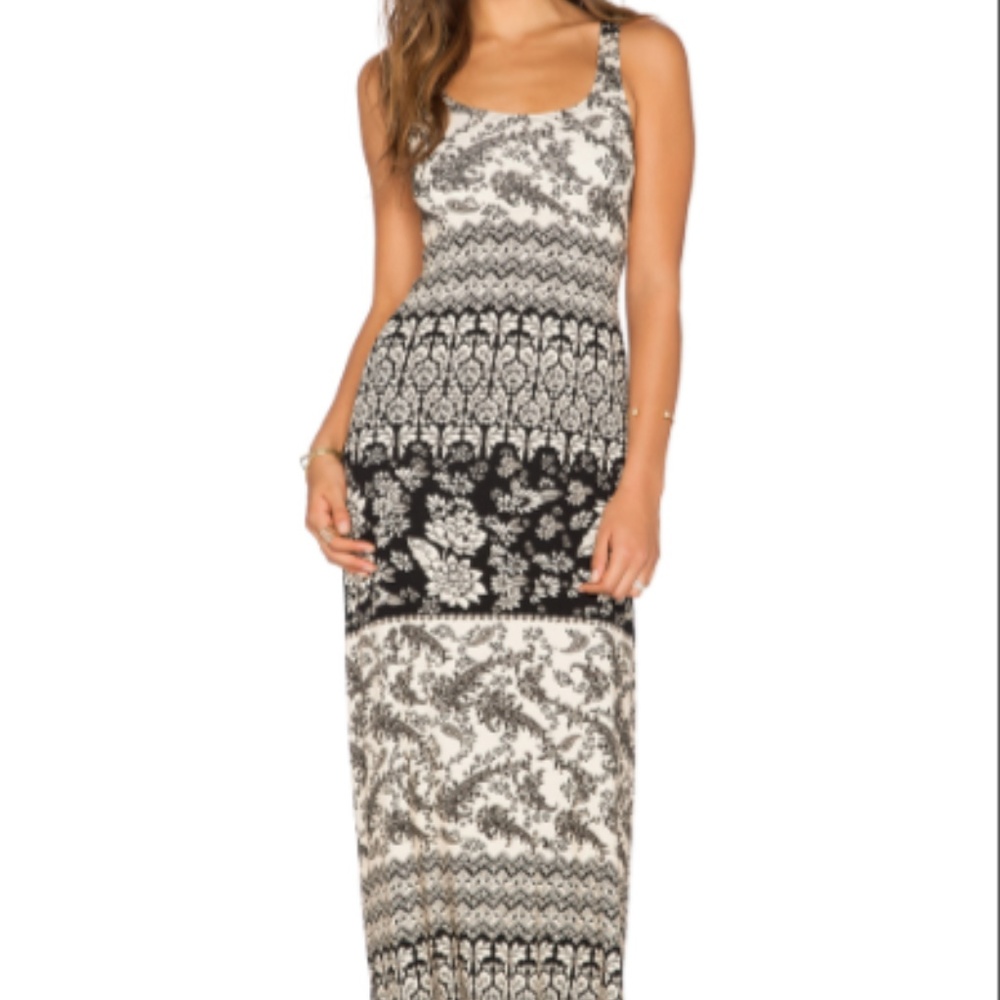 Black Novella Royale Womens Babs Dress
